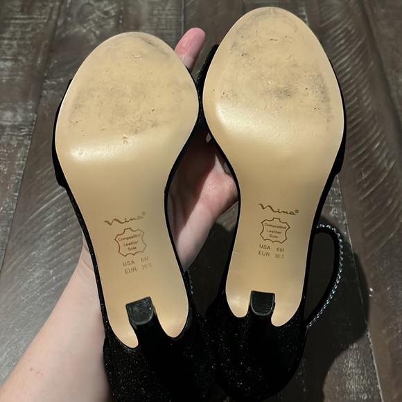 Velvet heels with rhinestones - Picture 6 of 8